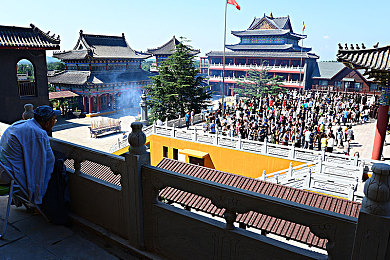 小黄鸭app下载,防风险软件安装｜小黄鸭APP助力网络安全，防风险软件安装指南助你守护个人信息-1