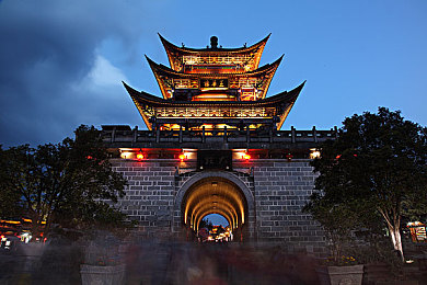 99热这里只有精品66｜99热游戏平台：精品游戏汇聚，玩家心中的游戏天堂-2